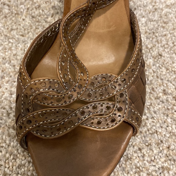 Bottega veneta ankle wrap t-strap sandals. Size 39 - Picture 15 of 16